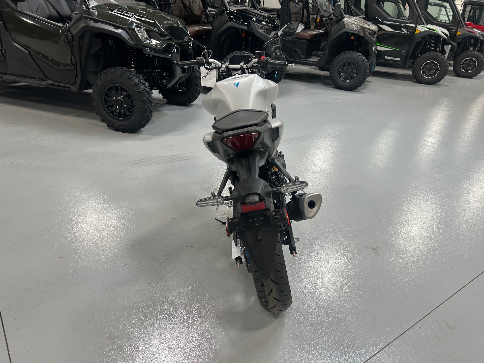 2025 Yamaha MT-09 in Topeka, Kansas - Photo 4