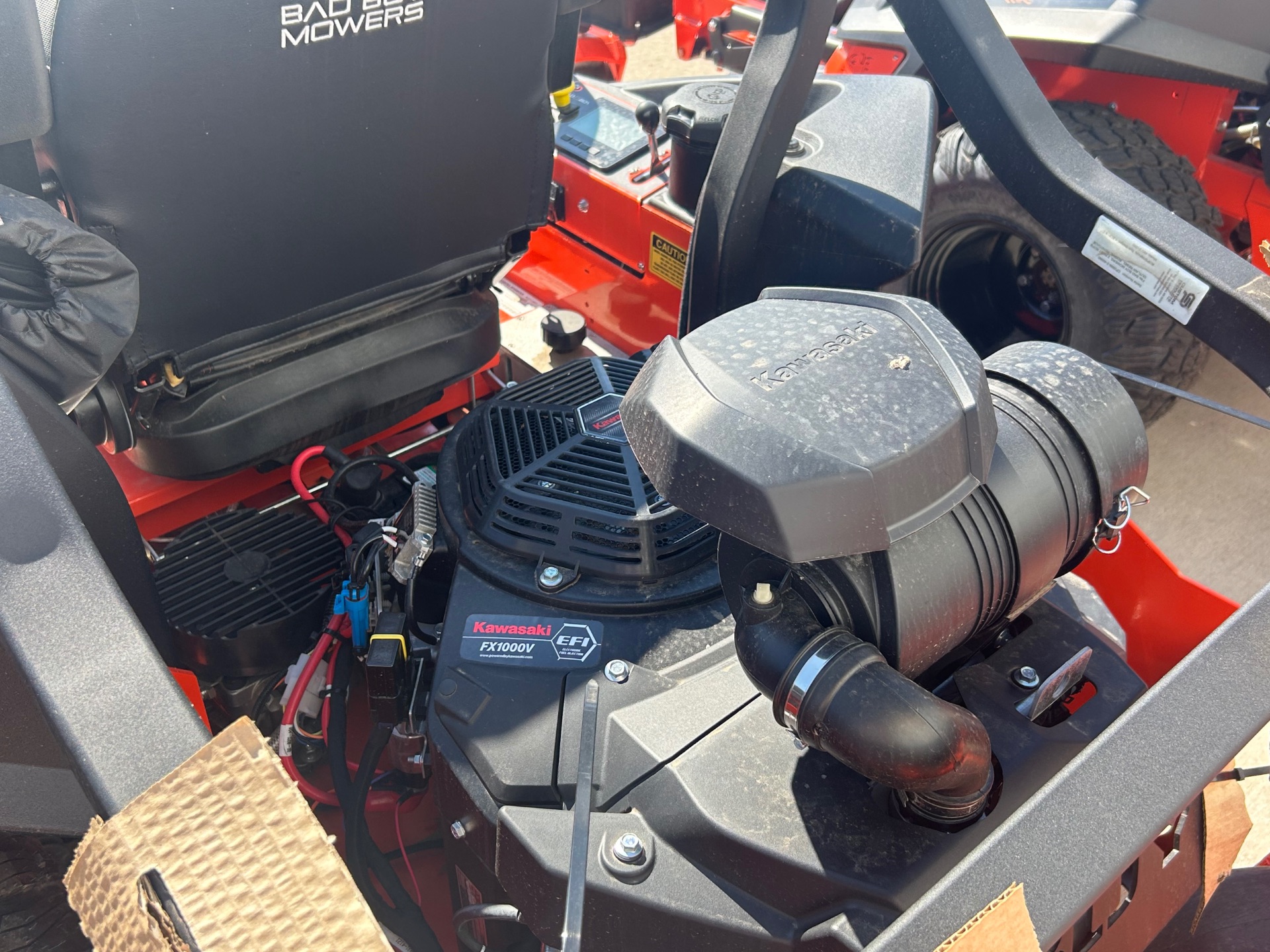 2026 Bad Boy Mowers Rogue 72 in. Kawasaki FX1000V EFI 38.5 hp in Topeka, Kansas - Photo 3