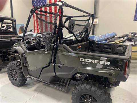 2025 Honda Pioneer 1000 Deluxe in Topeka, Kansas - Photo 2