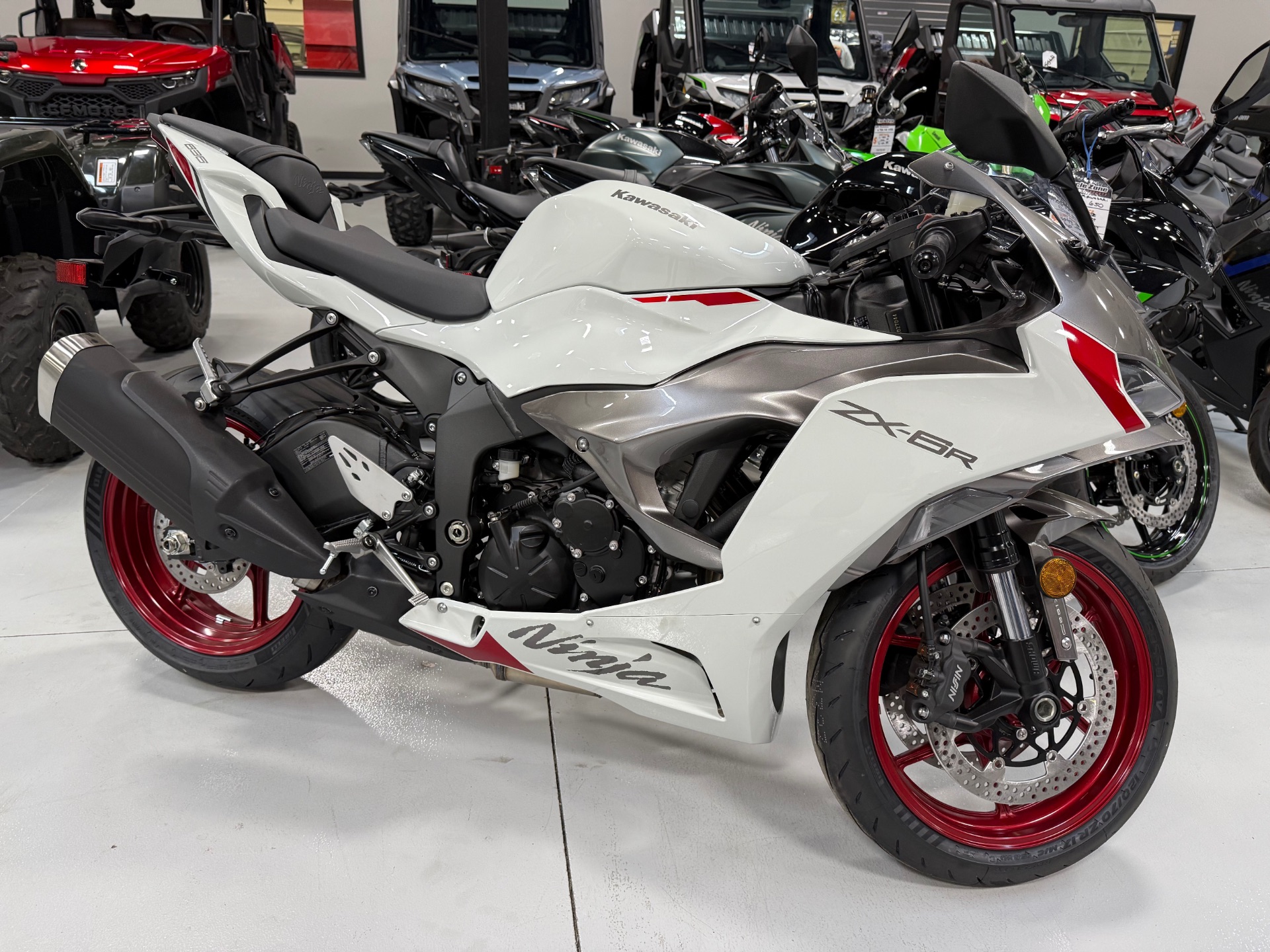 2025 Kawasaki Ninja ZX-6R ABS in Topeka, Kansas - Photo 1