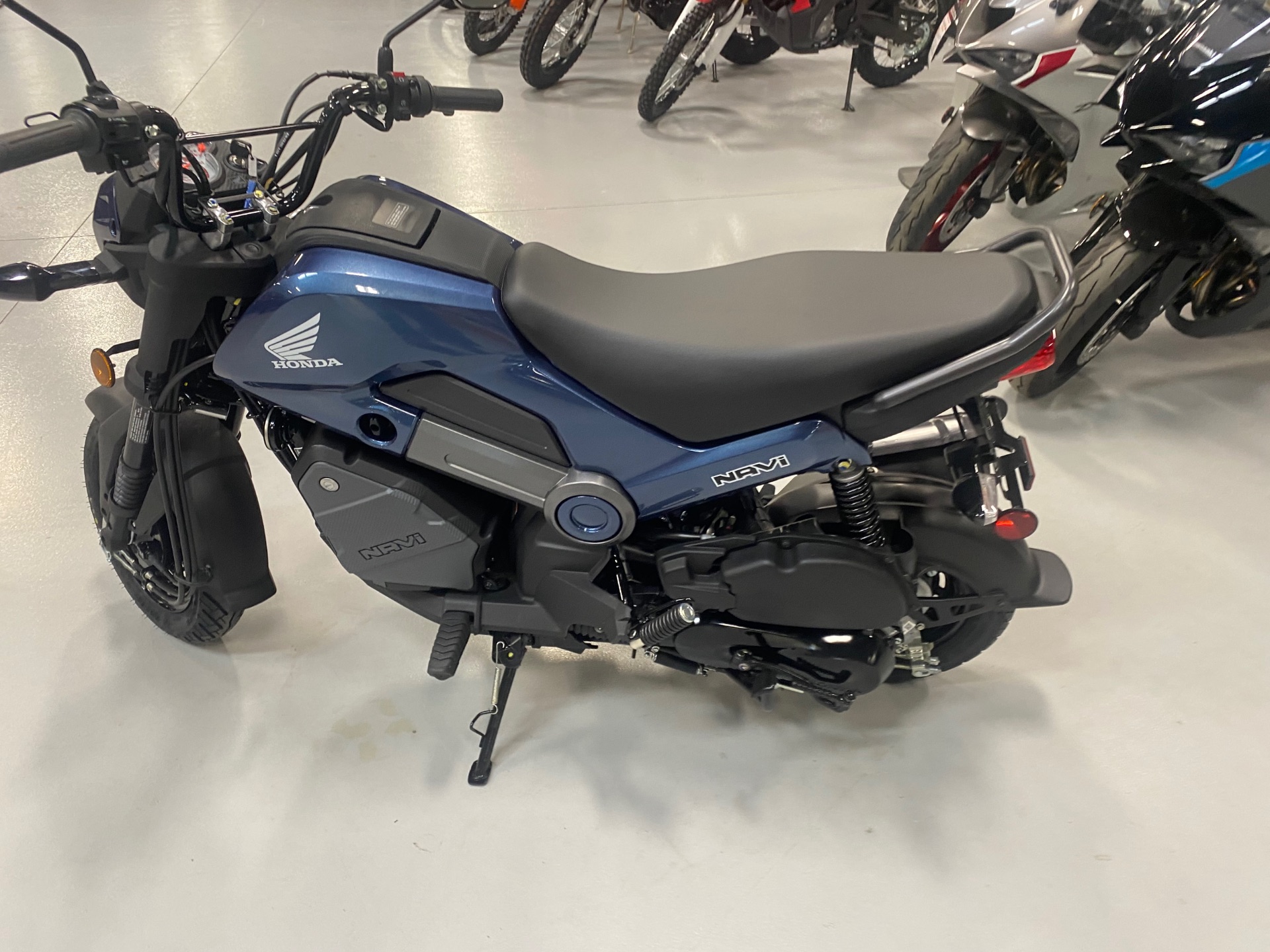 2025 Honda Navi in Topeka, Kansas - Photo 6