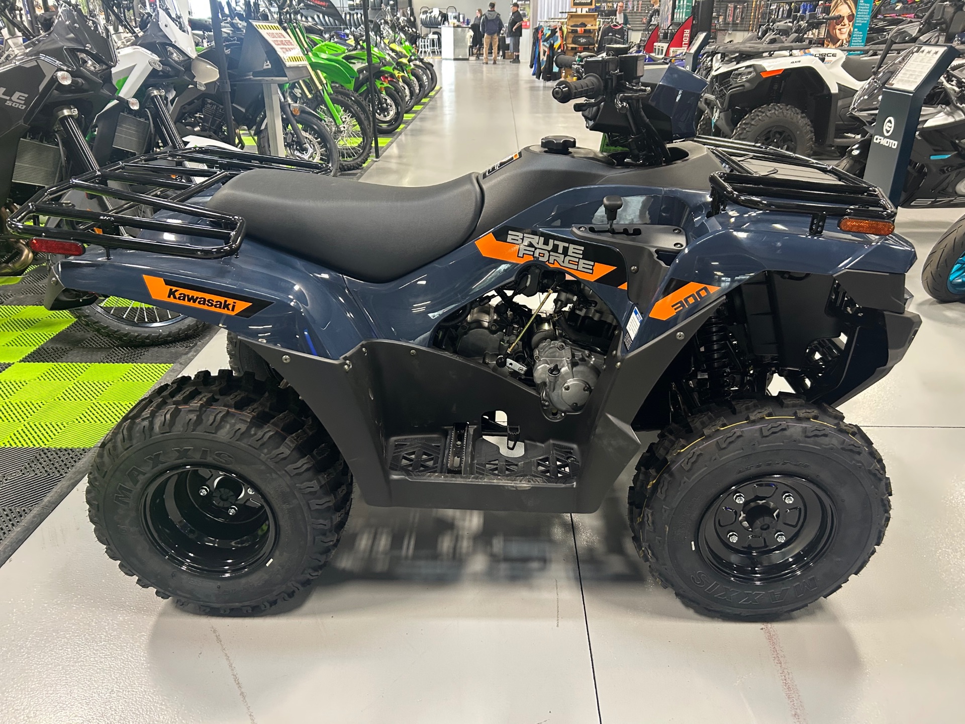 2026 Kawasaki Brute Force® 300 in Topeka, Kansas - Photo 2