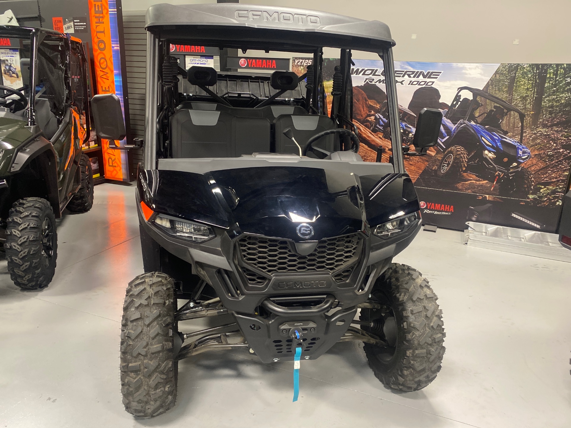 2025 CFMOTO UForce 800 XL in Topeka, Kansas - Photo 2