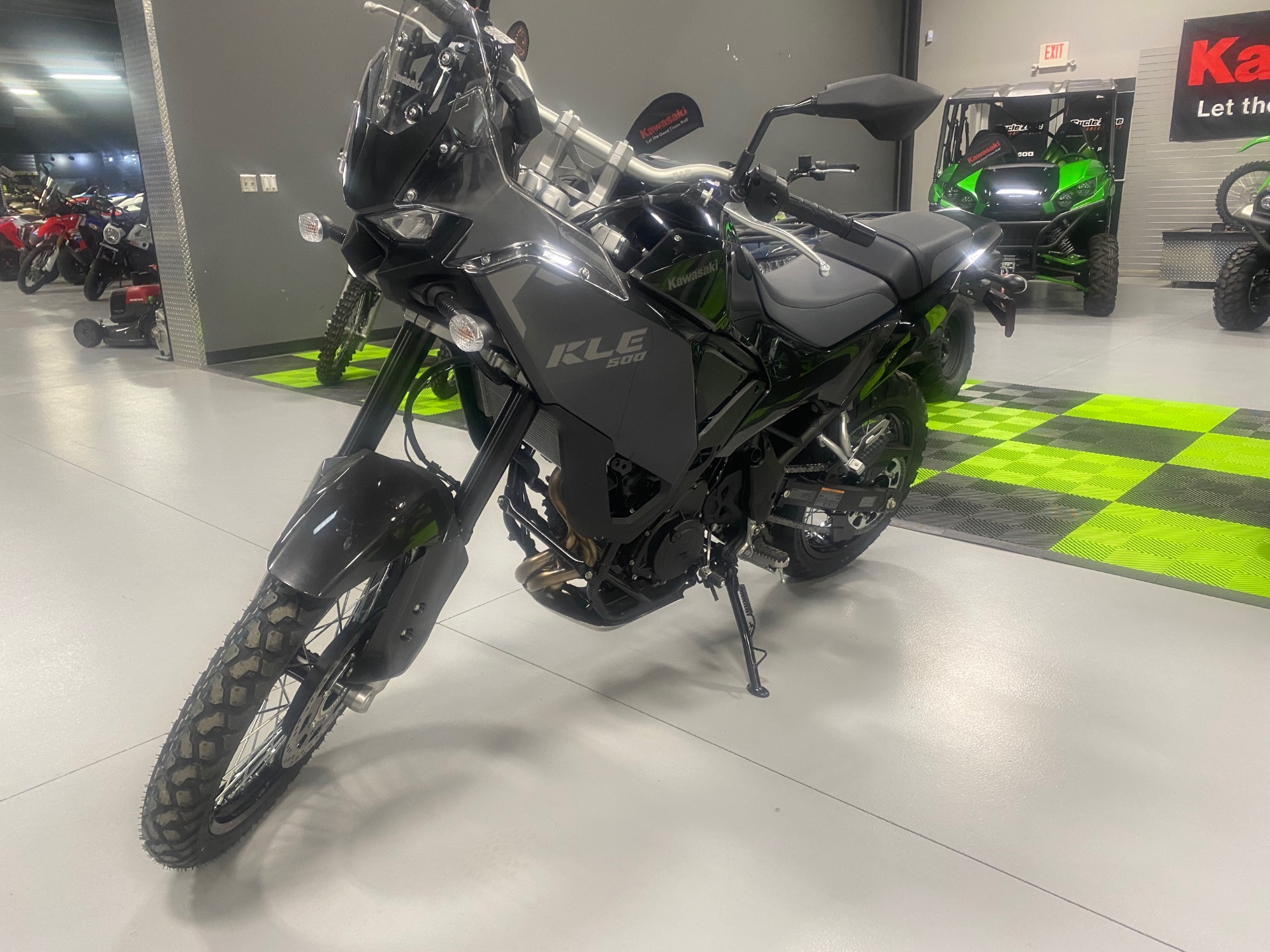 2026 Kawasaki KLE®500 ABS in Topeka, Kansas - Photo 2