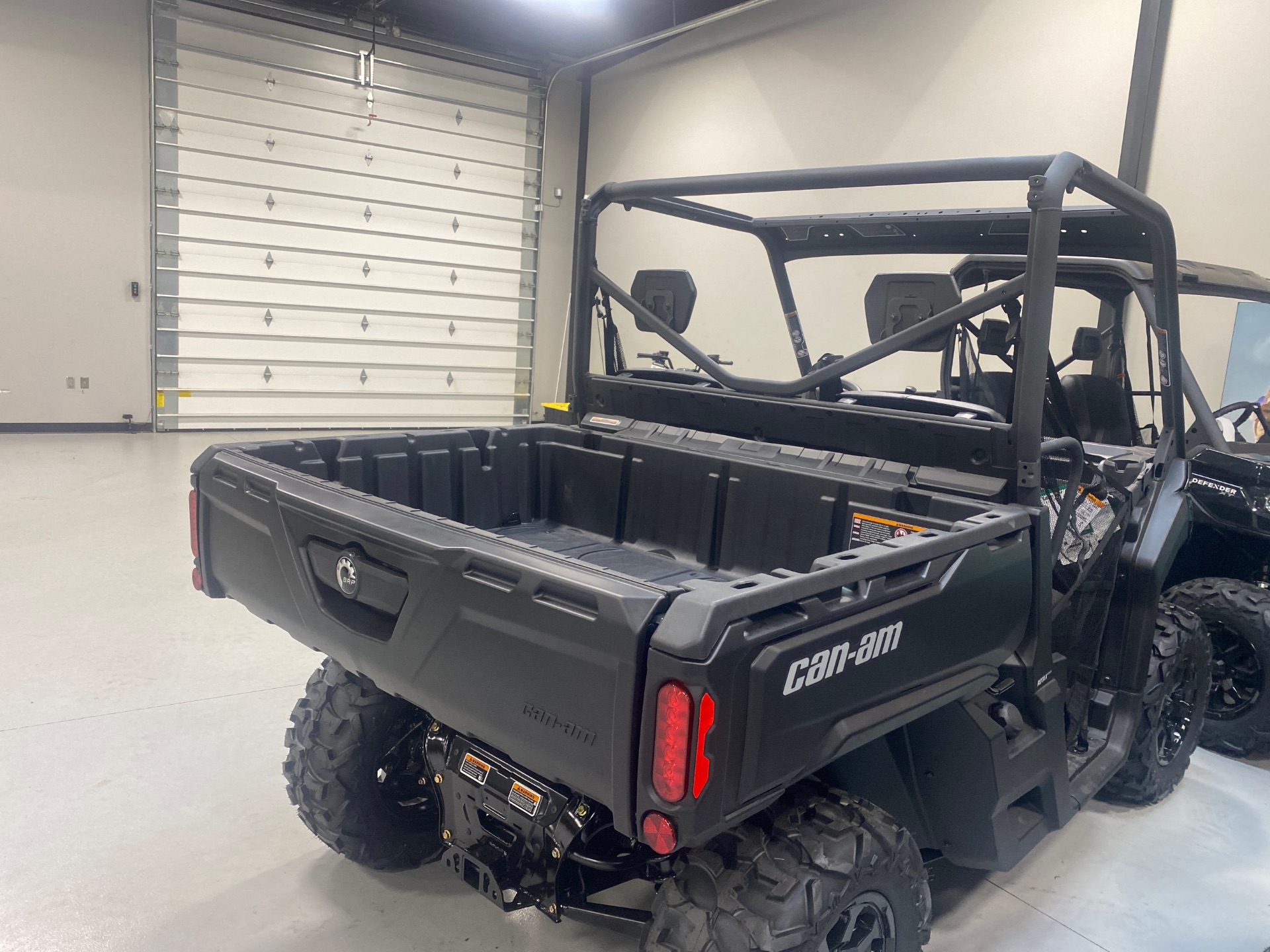 2025 Can-Am Defender DPS HD9 in Topeka, Kansas - Photo 3