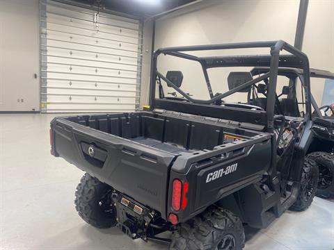 2025 Can-Am Defender DPS HD9 in Topeka, Kansas - Photo 3