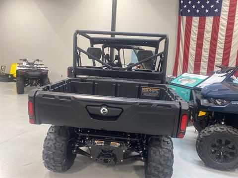 2025 Can-Am Defender DPS HD9 in Topeka, Kansas - Photo 4