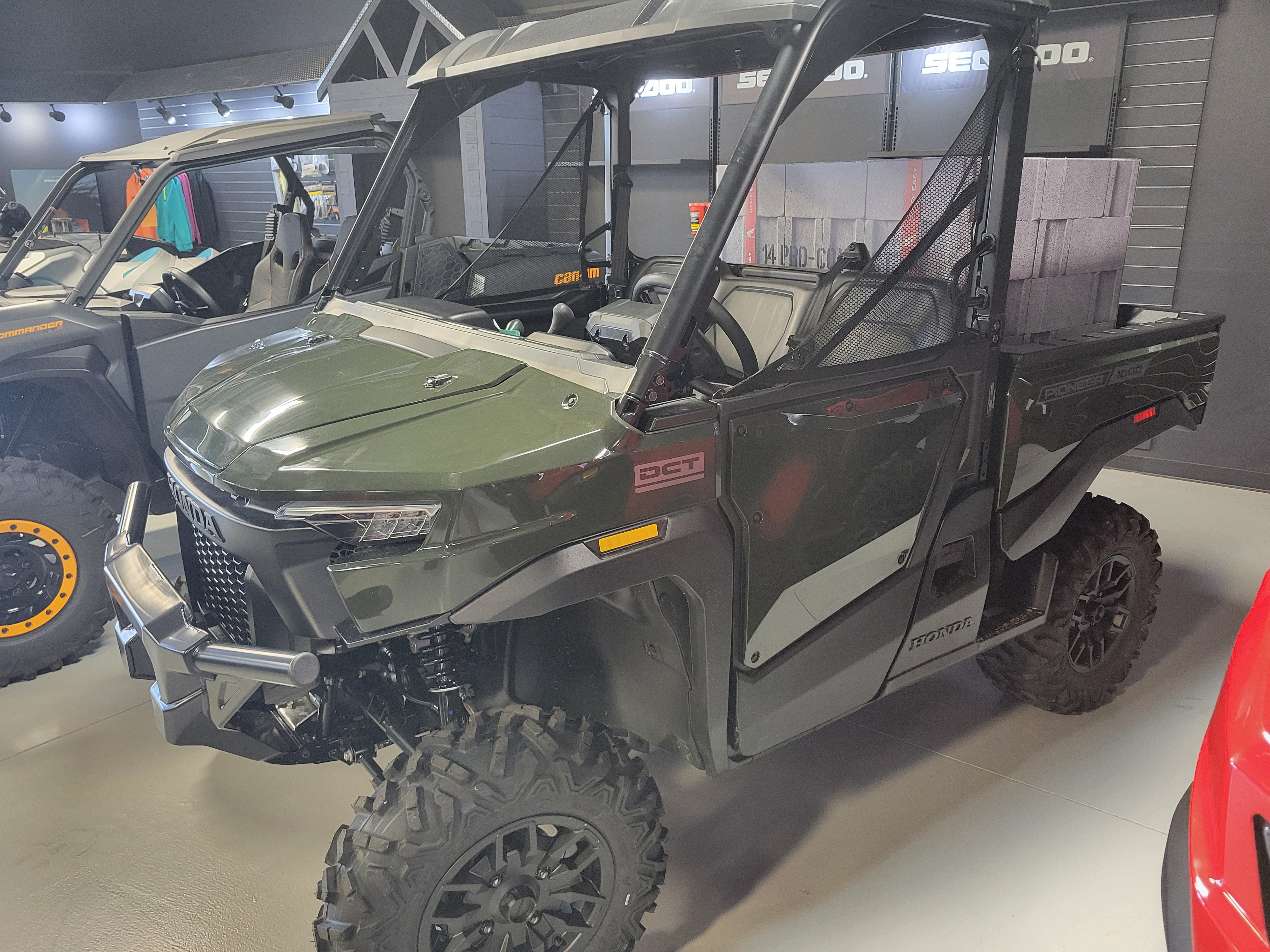 2026 Pioneer 1000 Deluxe