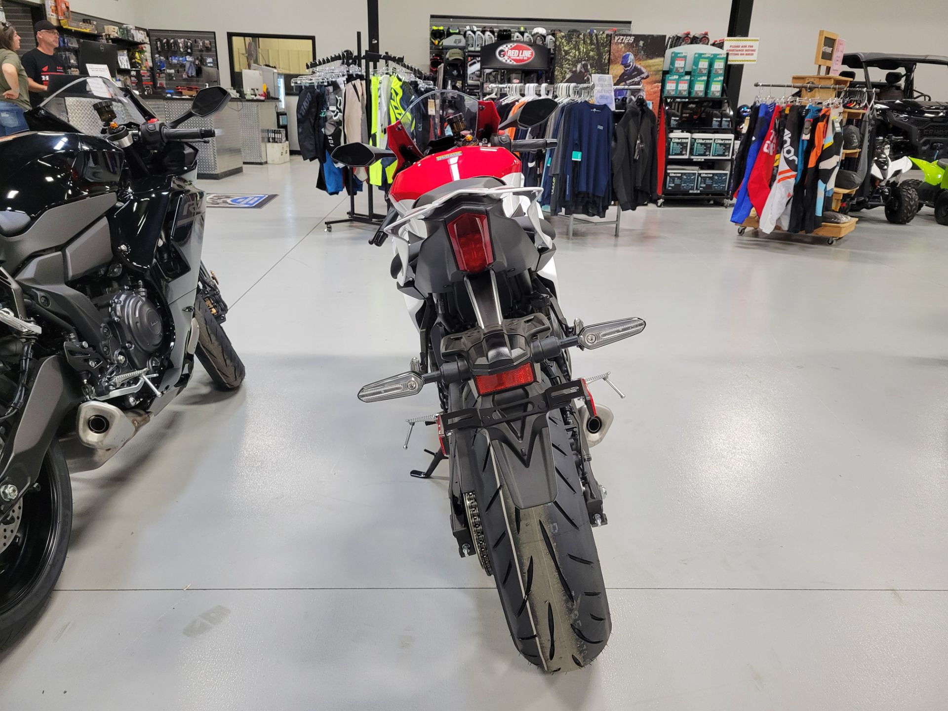 2026 Yamaha YZF-R7 3