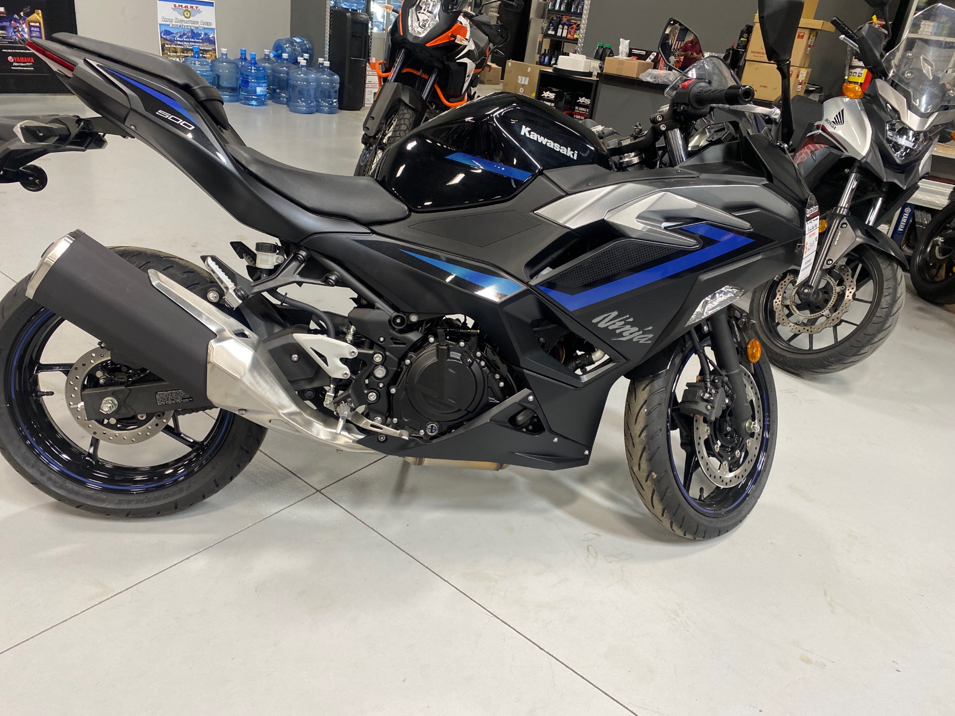 2025 Kawasaki Ninja 500 ABS in Topeka, Kansas - Photo 1