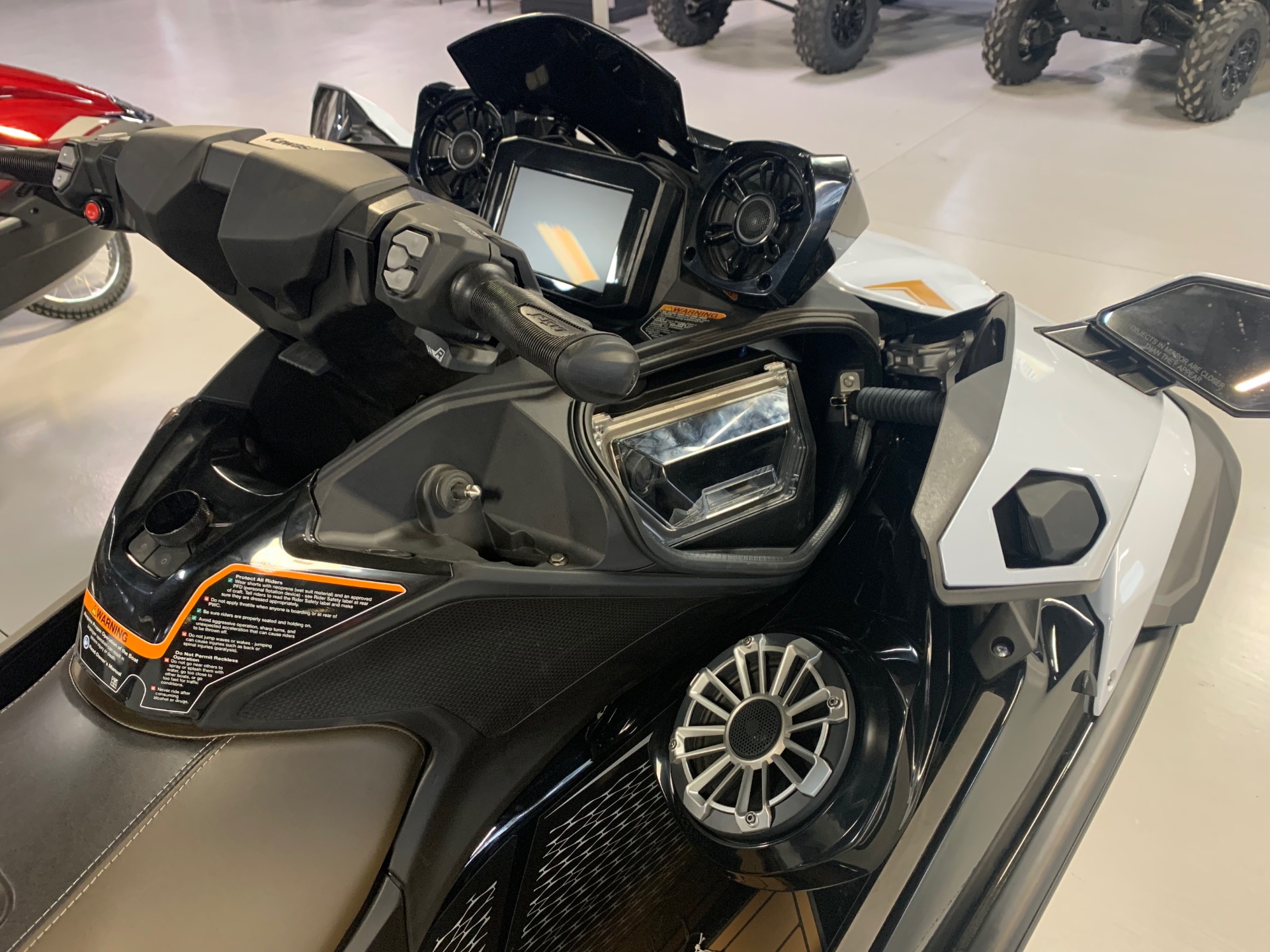 2026 Kawasaki Jet Ski Ultra 160LX in Topeka, Kansas - Photo 10