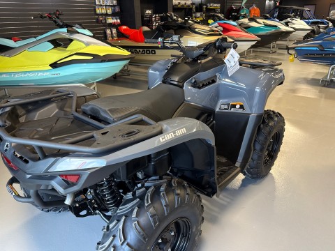 2026 Can-Am Outlander DPS 700 in Topeka, Kansas - Photo 3