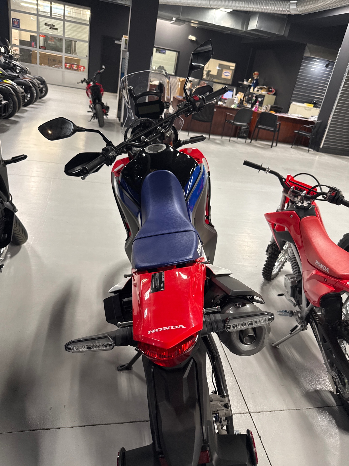 2025 Honda CRF300L Rally ABS in Topeka, Kansas - Photo 4