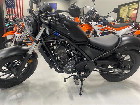 2025 Honda Rebel 300 in Topeka, Kansas - Photo 2