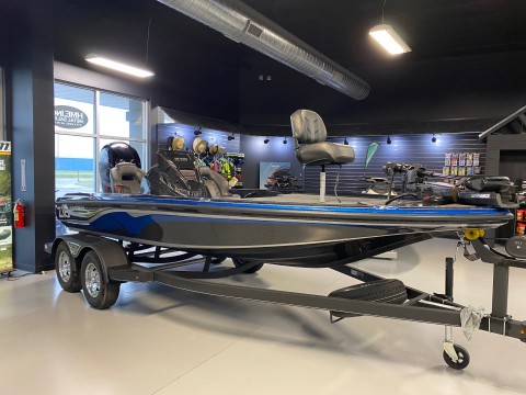 2023 Nitro Z18 Pro in Topeka, Kansas