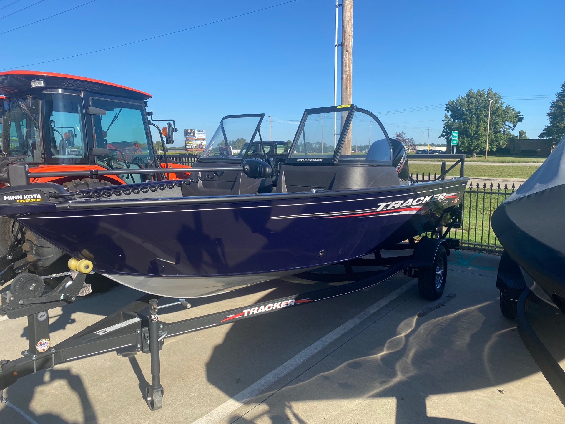 2023 Tracker Pro Guide V-16 SC in Topeka, Kansas - Photo 1