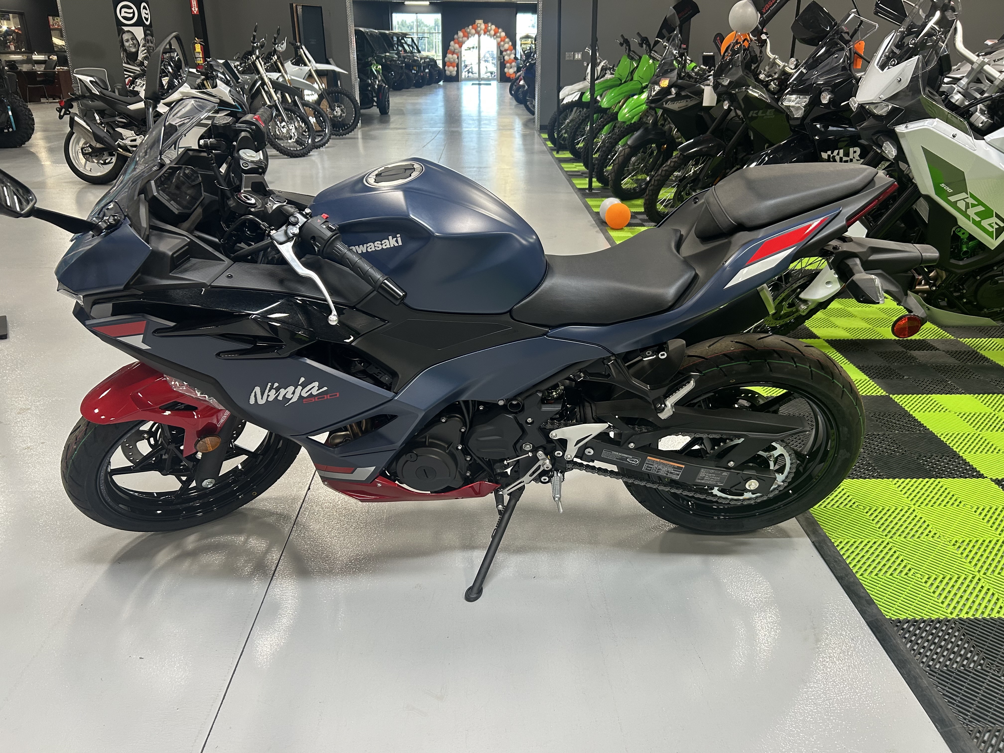 2026 Ninja® 500 ABS