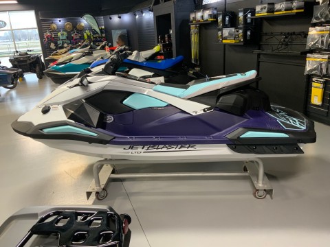 2025 Yamaha JetBlaster LTD in Topeka, Kansas - Photo 2