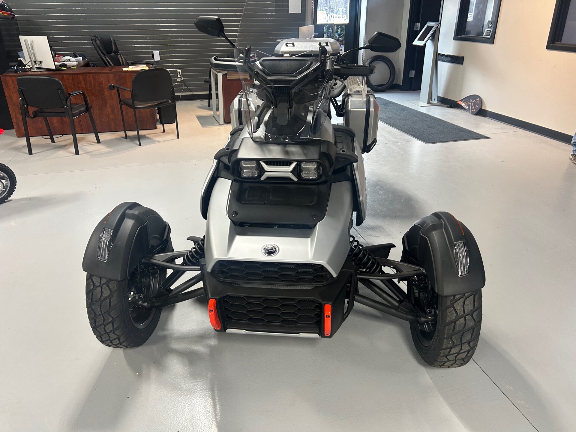 2025 Can-Am Canyon XT in Topeka, Kansas - Photo 3