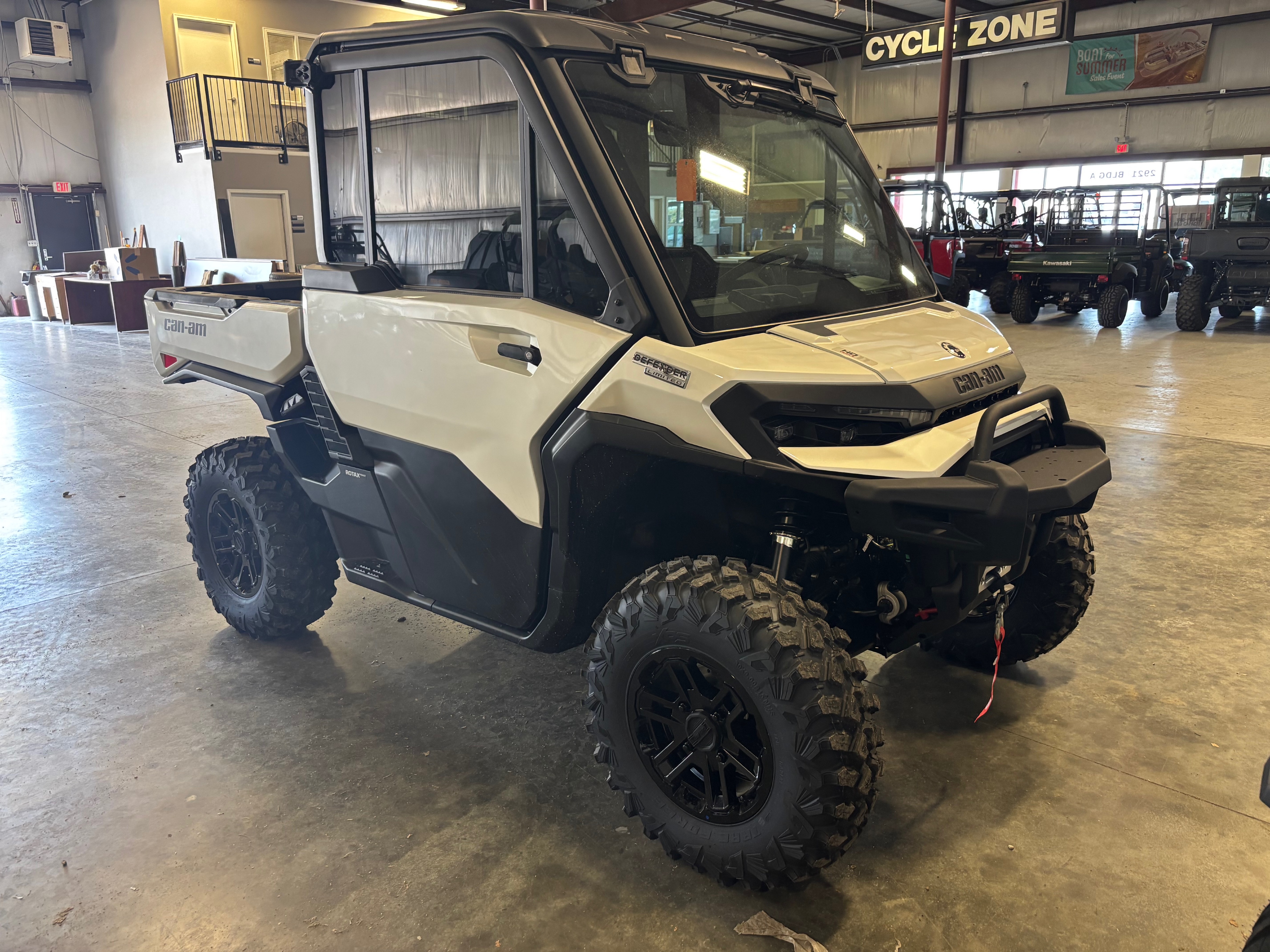 2026 Defender Limited HD11