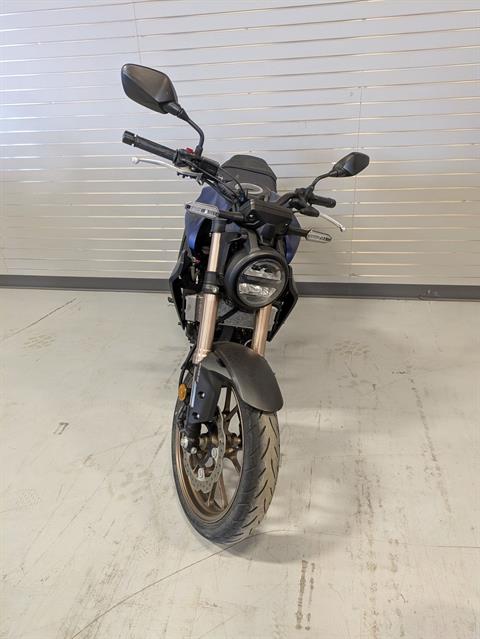 2022 Honda CB300R ABS in Topeka, Kansas - Photo 2