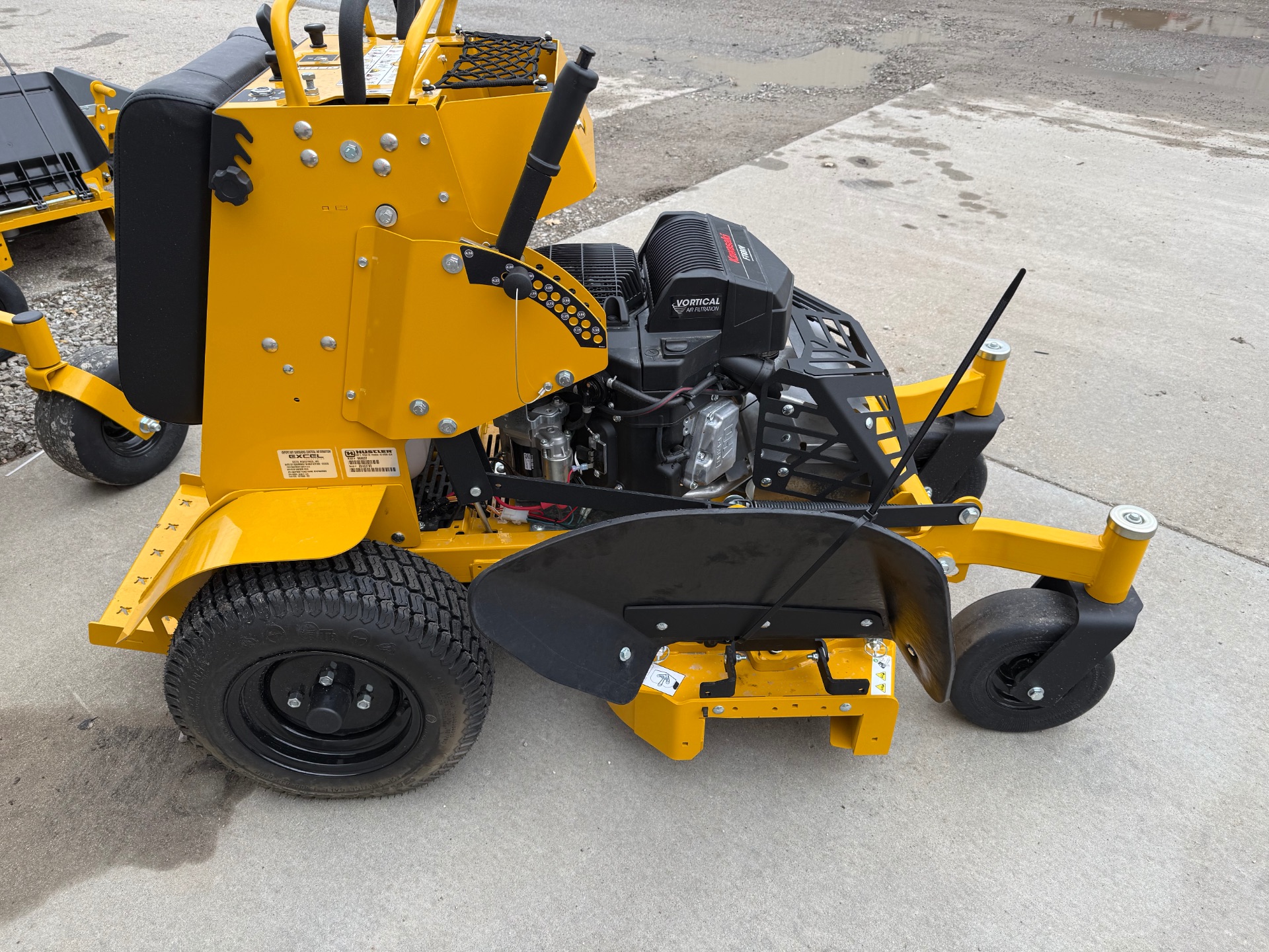 2026 Hustler Turf Equipment Surfer X 34 in. Kawasaki FT691 22 hp in Topeka, Kansas - Photo 2