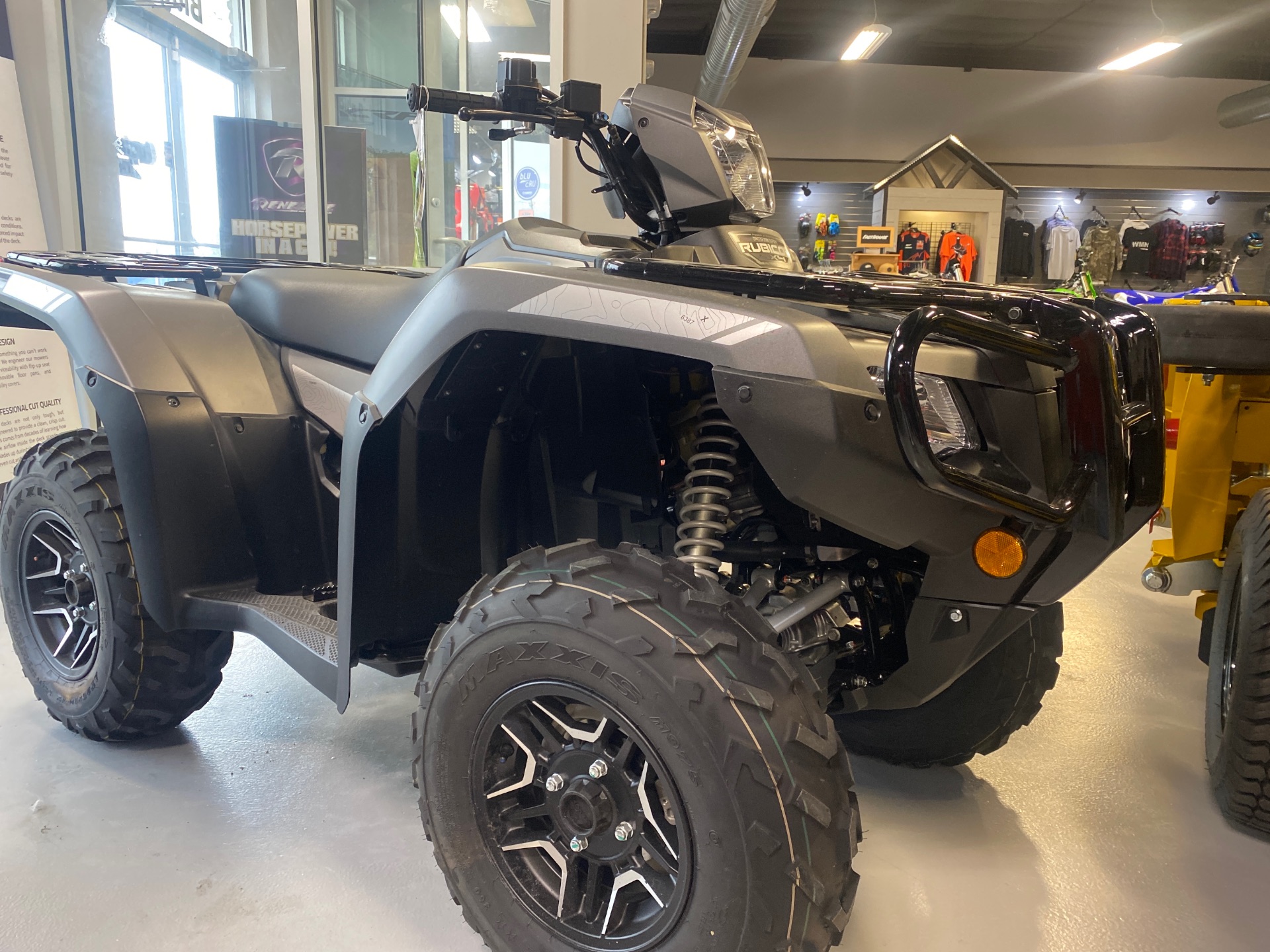 2025 Honda FourTrax Foreman Rubicon 4x4 Automatic DCT EPS Deluxe in Topeka, Kansas - Photo 2