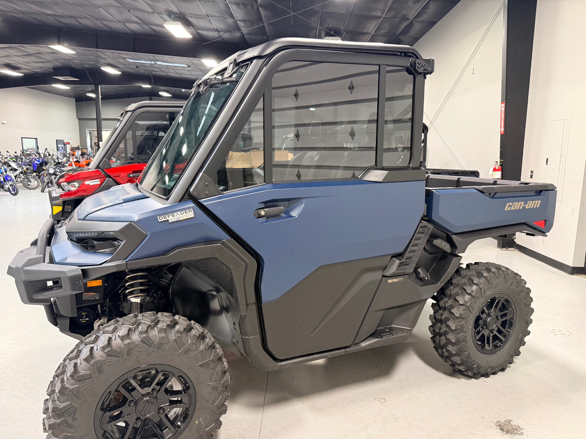 2026 Can-Am Defender Limited HD11 in Topeka, Kansas - Photo 2