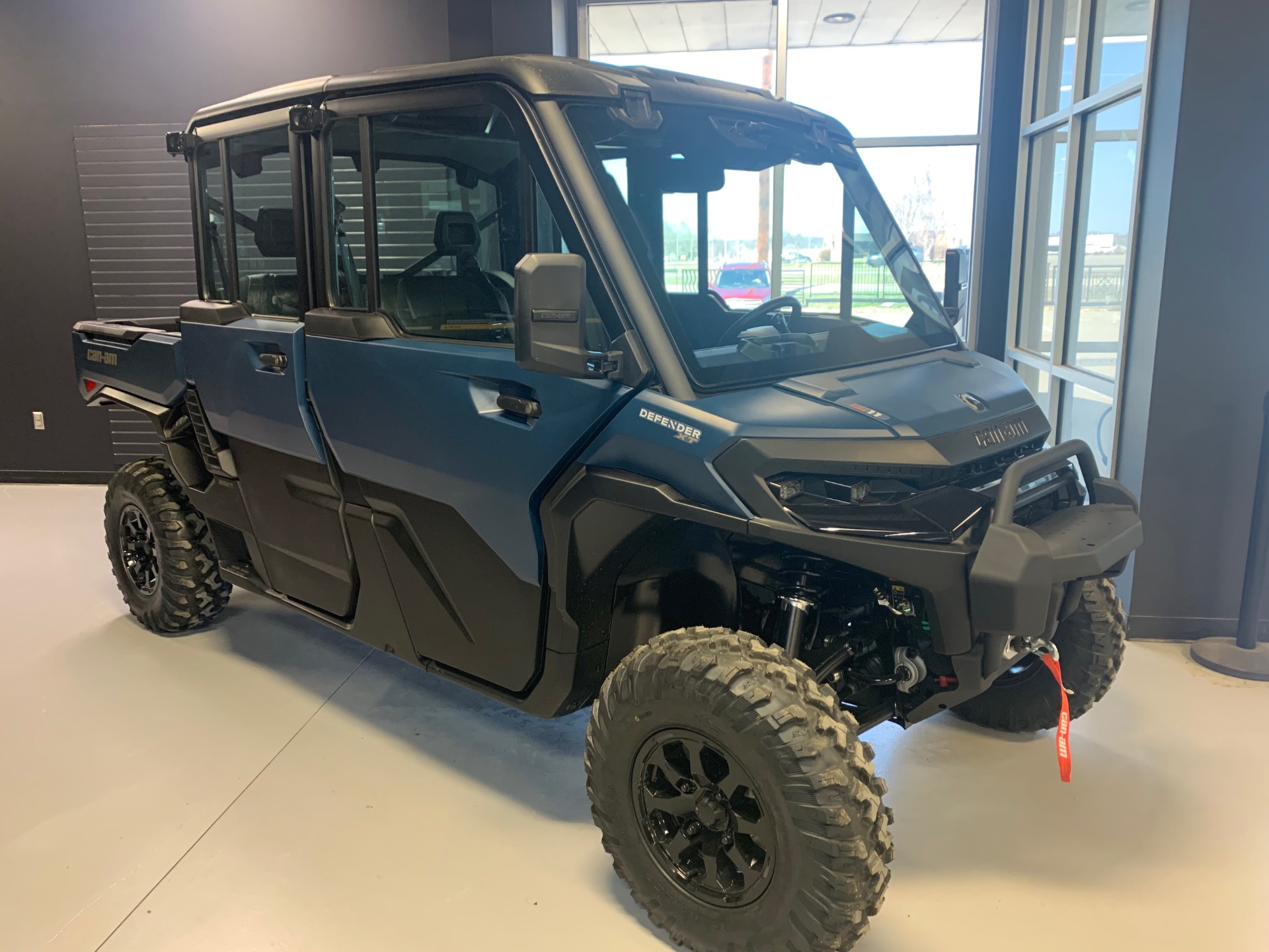2026 Can-Am Defender MAX XT CAB HD11 in Topeka, Kansas - Photo 1