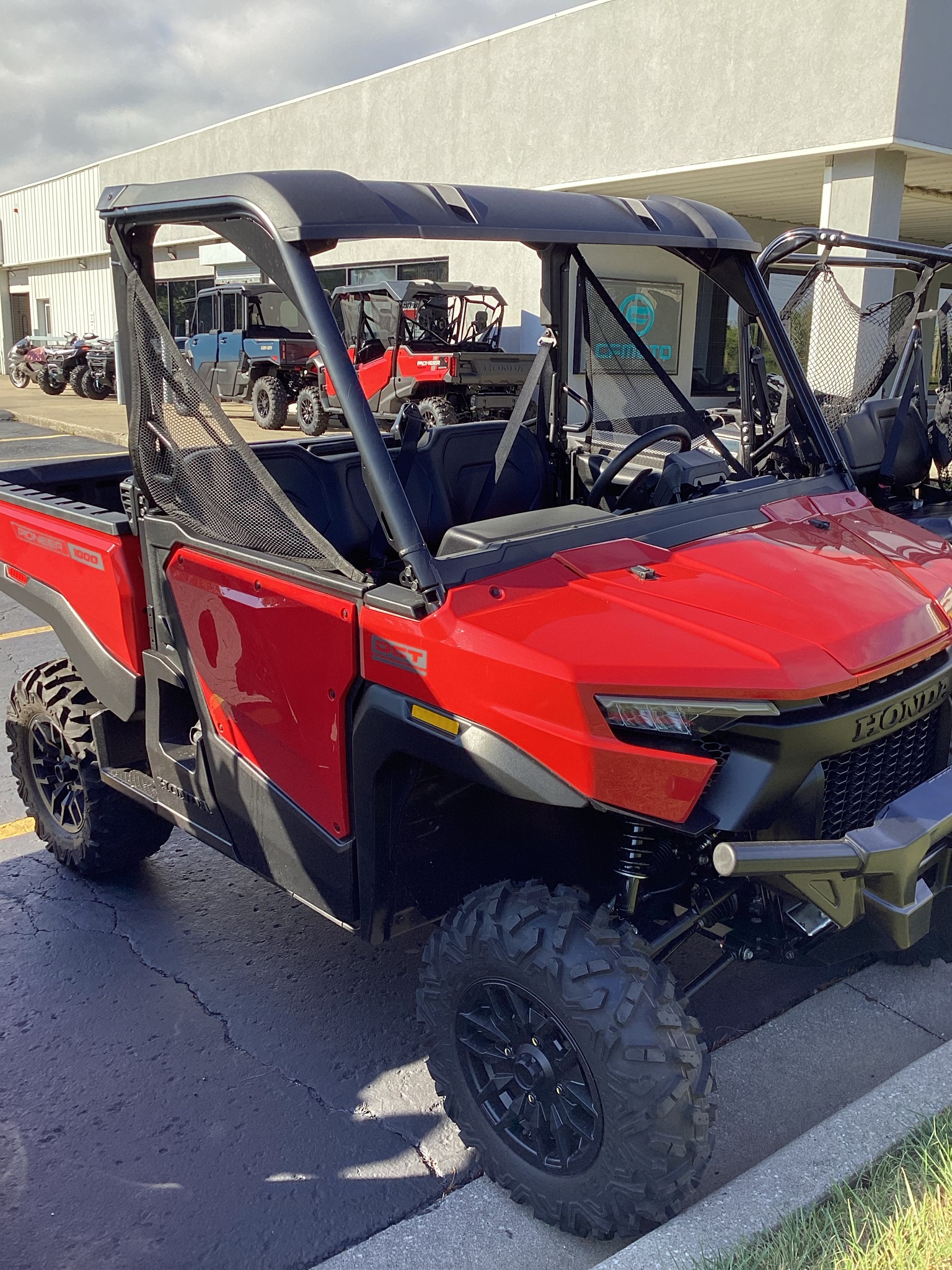 2026 Pioneer 1000 Deluxe
