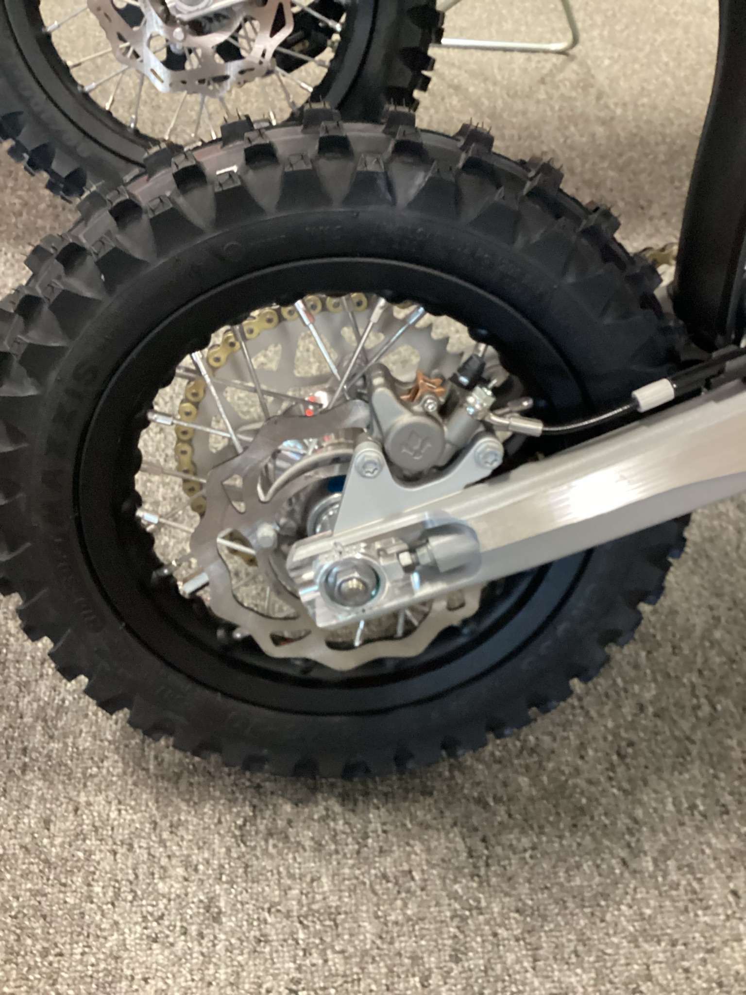 2027 Husqvarna EE 5 3