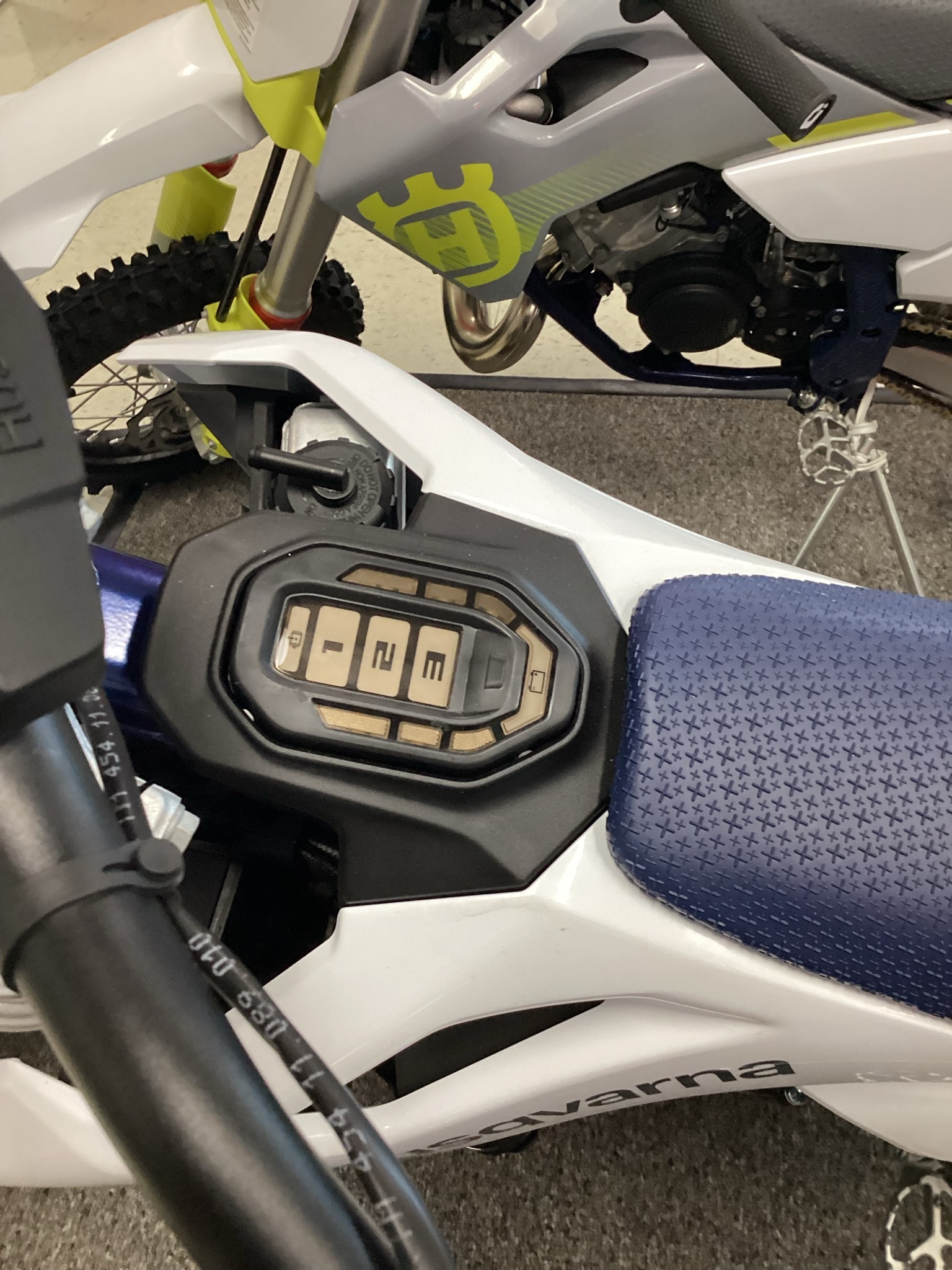 2027 Husqvarna EE 5 5
