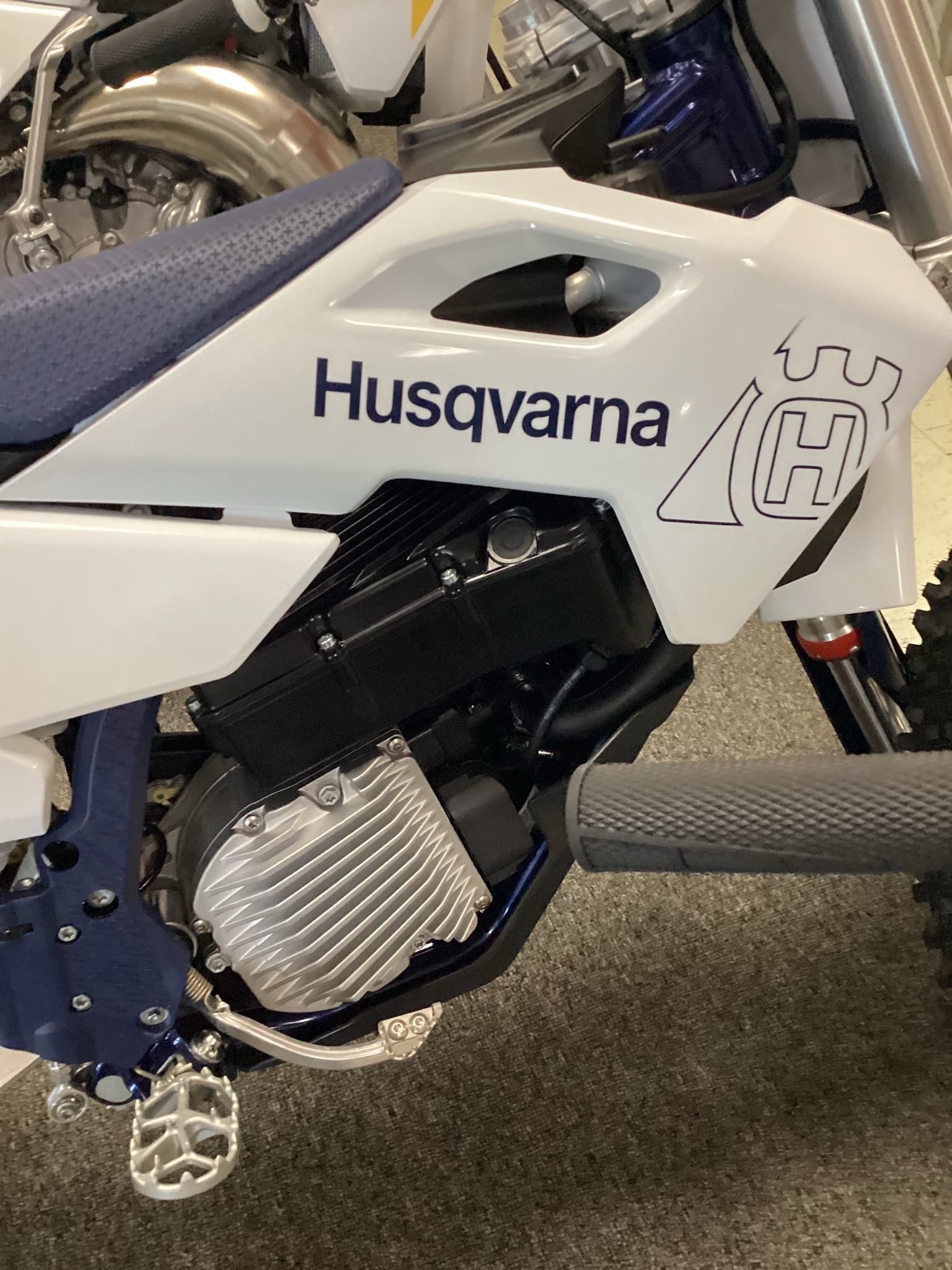 2027 Husqvarna EE 5 7