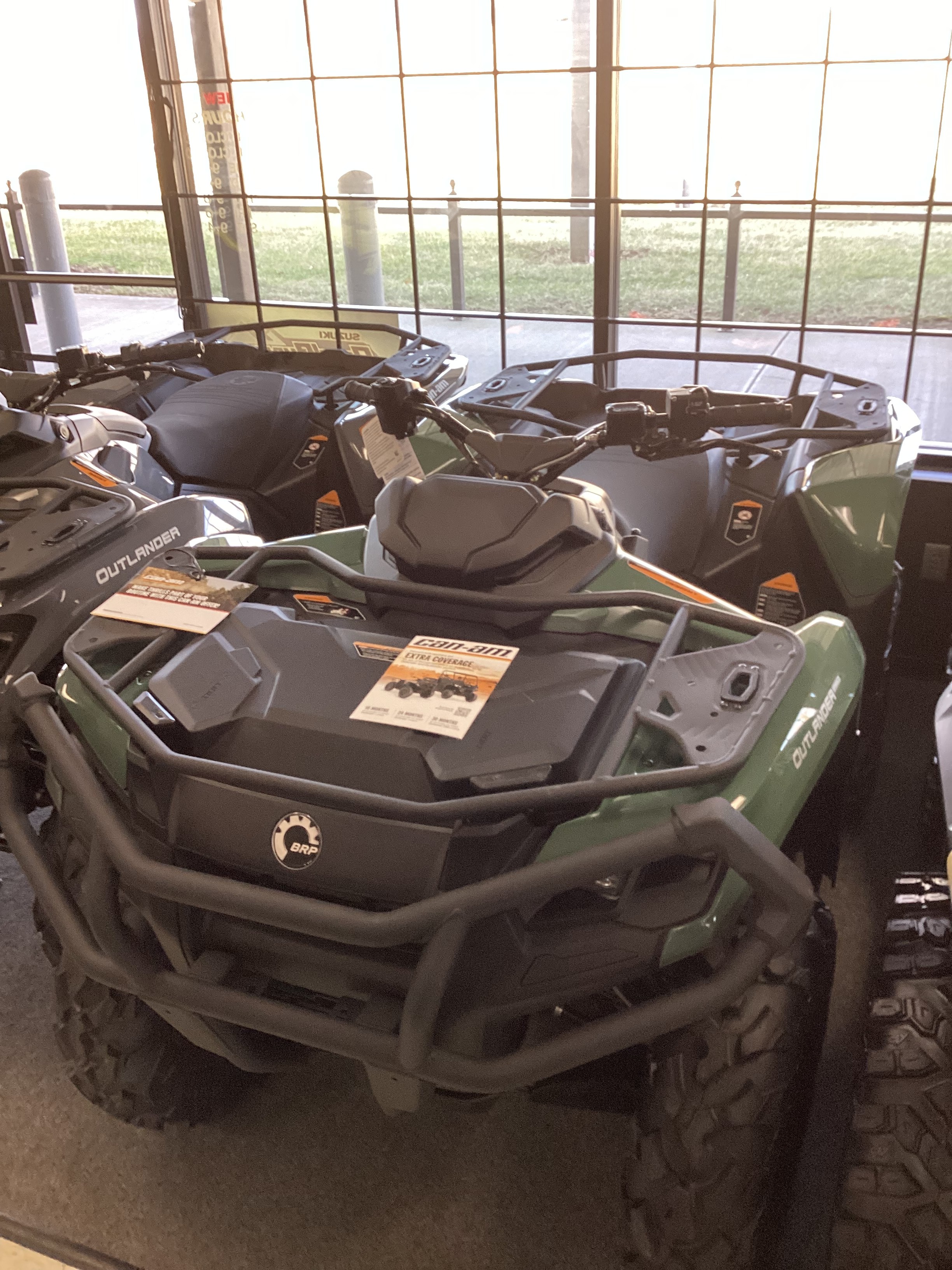 2026 Can-Am™ Outlander PRO XU HD7 1