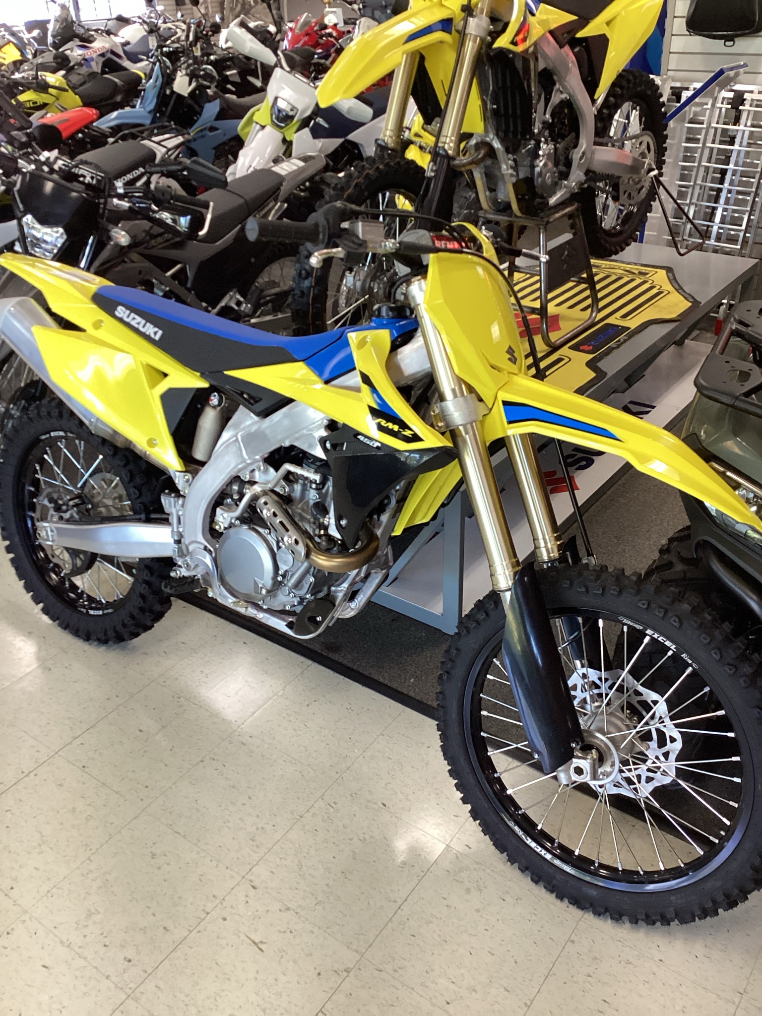 2027 RM-Z450