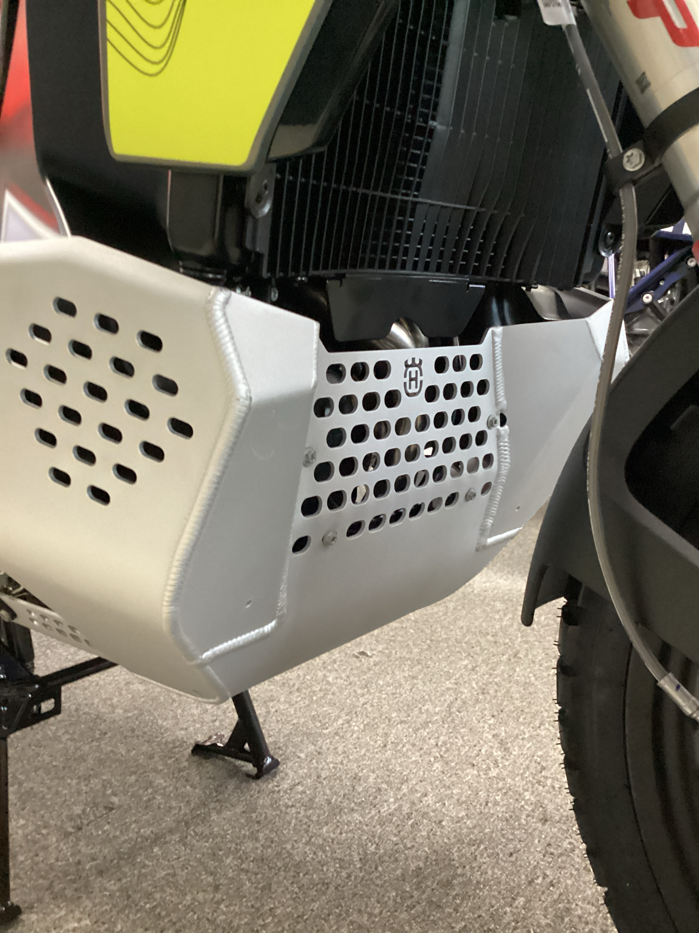 New 2025 Husqvarna Norden 901 Expedition, Independence MO | Specs