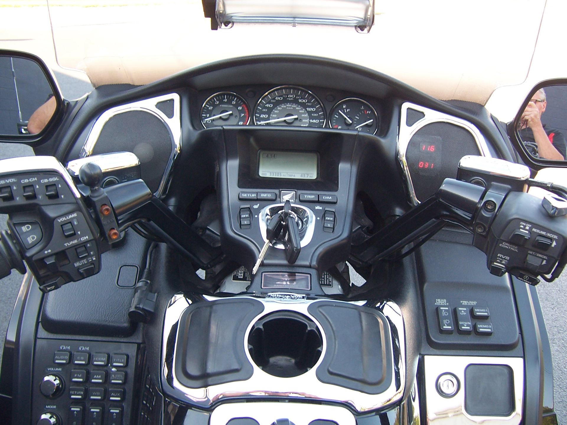 2015 Honda Gold Wing® Audio Comfort in Bloomsburg, Pennsylvania - Photo 6