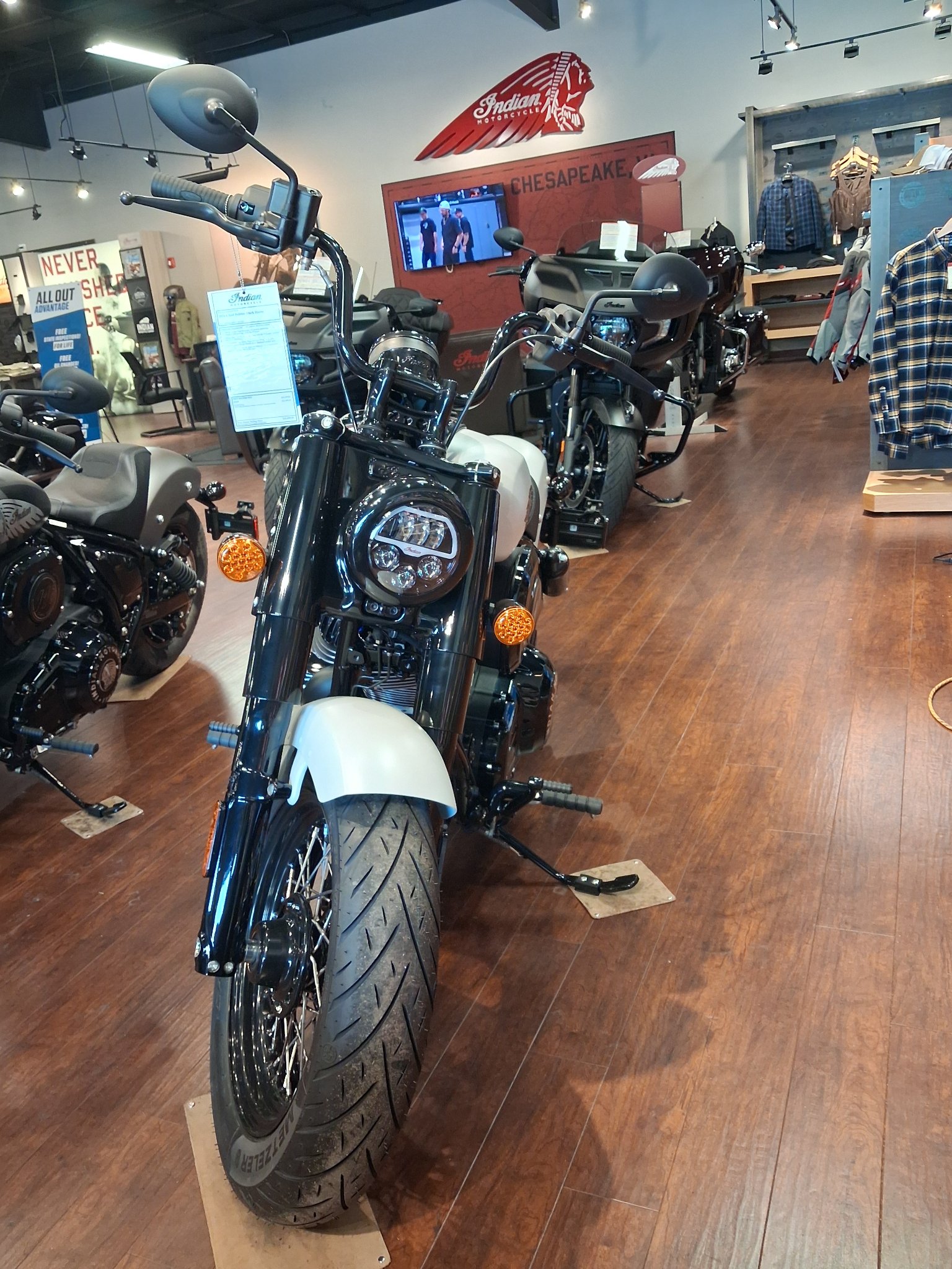 2026  Chief Bobber Dark Horse® 1