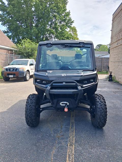 2026 Can-Am Defender XT CAB HD11