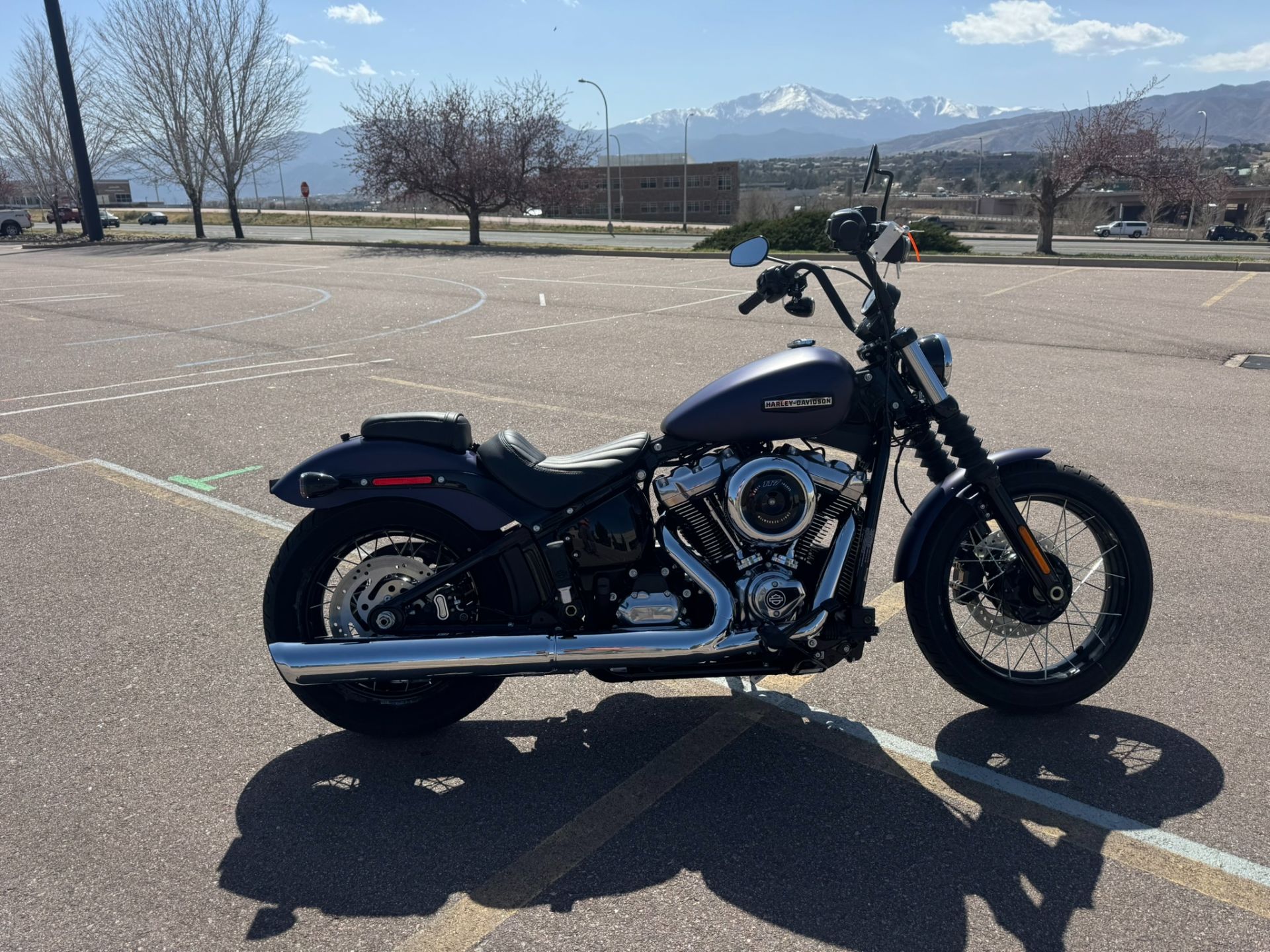 New 2025 Harley-Davidson Street Bob® - Specs, Price, Photos New 2025 Harley-Davidson Street Bob® - Specs, Price, Photos