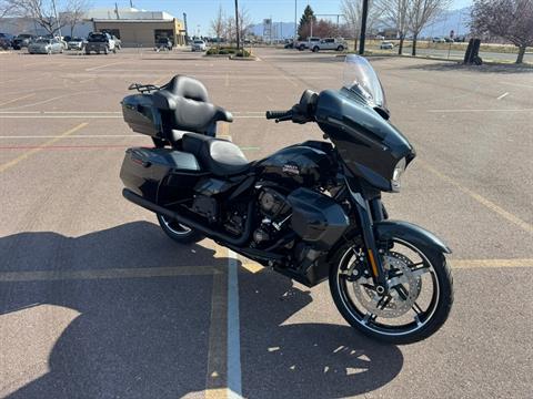 New 2025 Harley-Davidson Street Glide® Ultra - Specs, Price