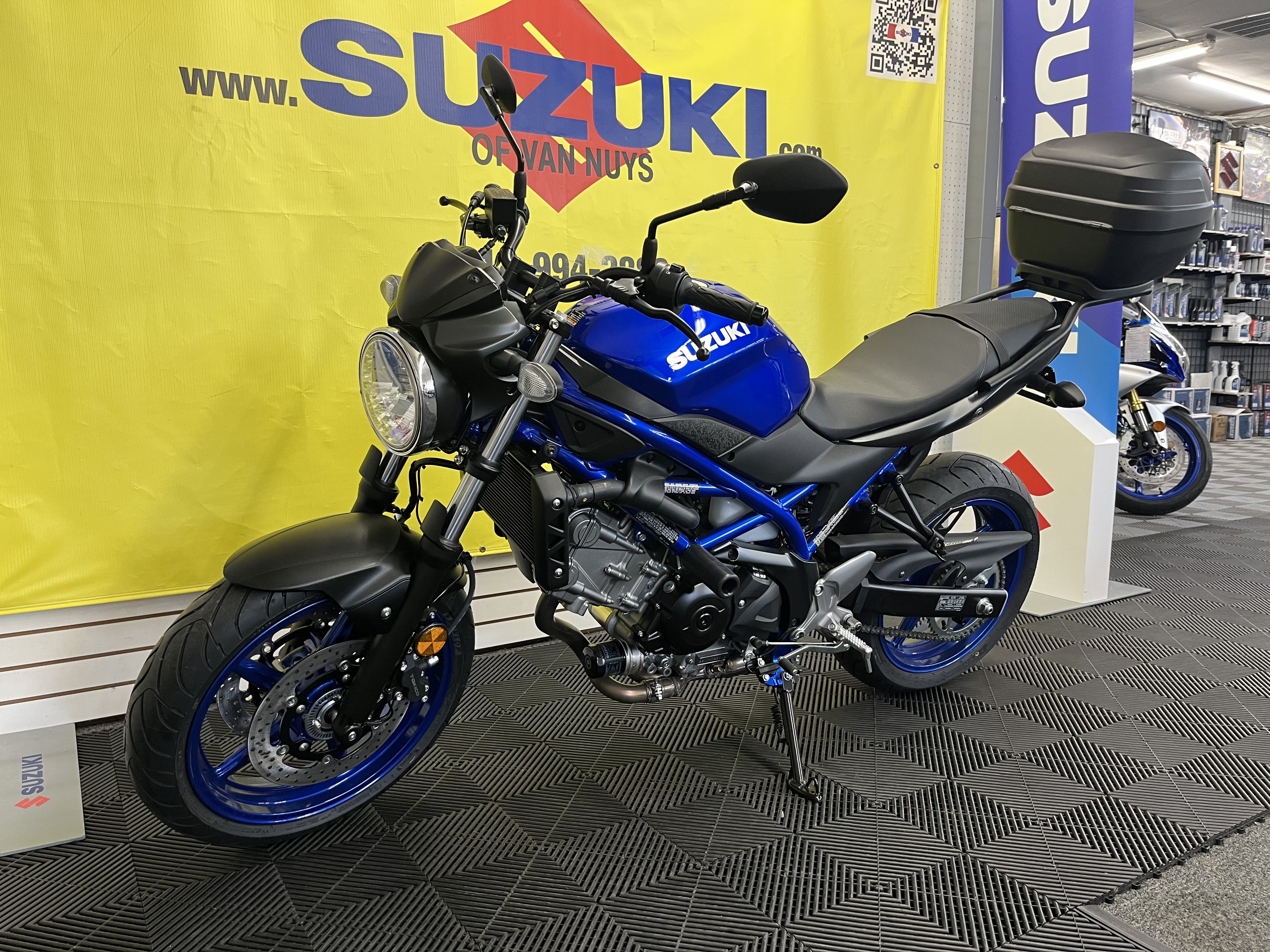 New 2026 Suzuki SV650 ABS Motorcycles in Van Nuys, CA | SUZT7100001