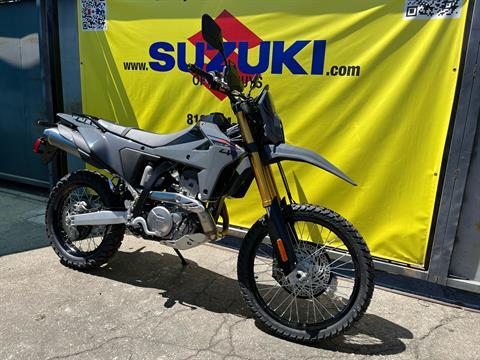 New 2025 Suzuki DR-Z4S Motorcycles in Van Nuys, CA | SUZ7100067