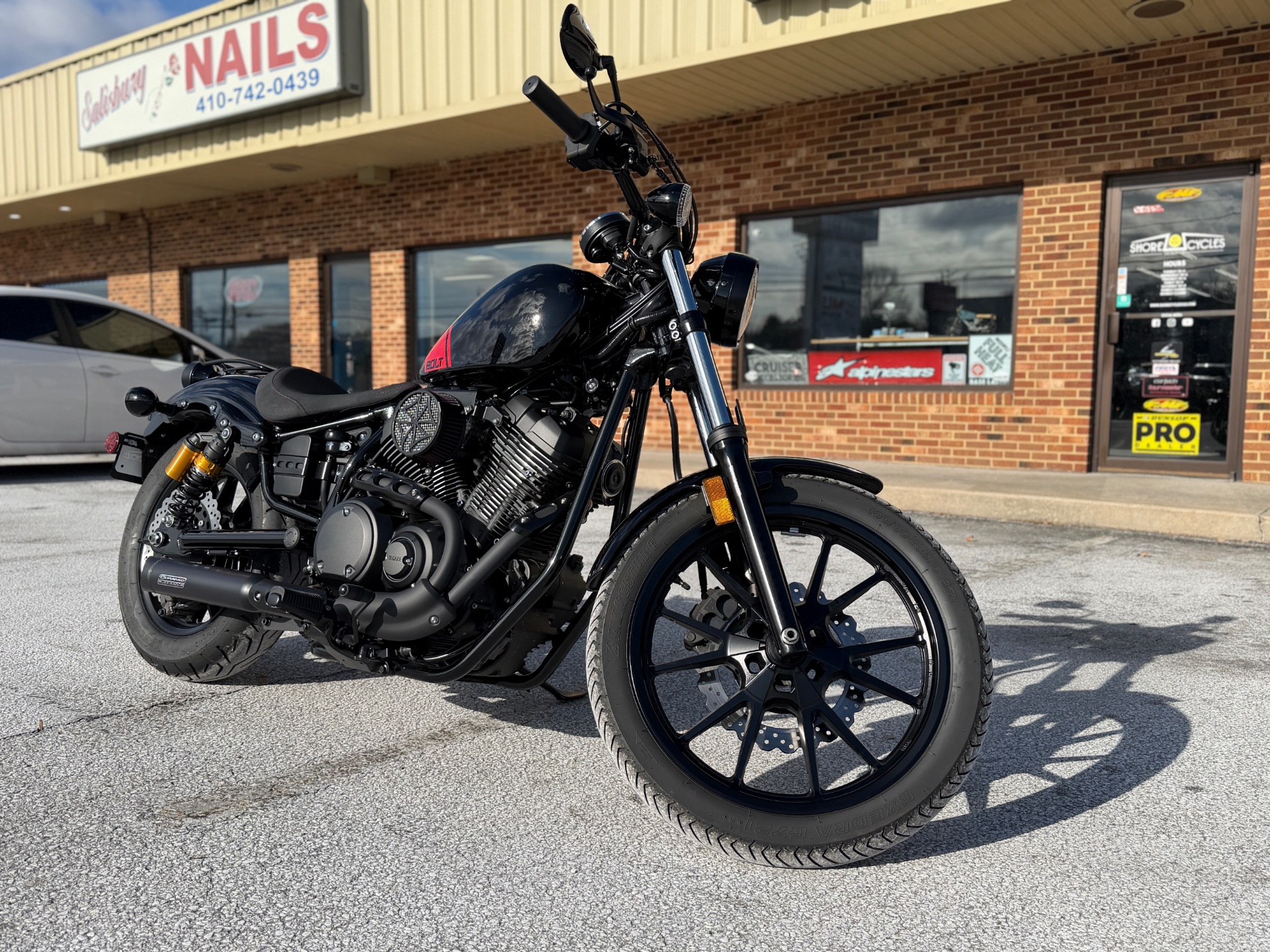 2025 Yamaha Bolt R-Spec 2