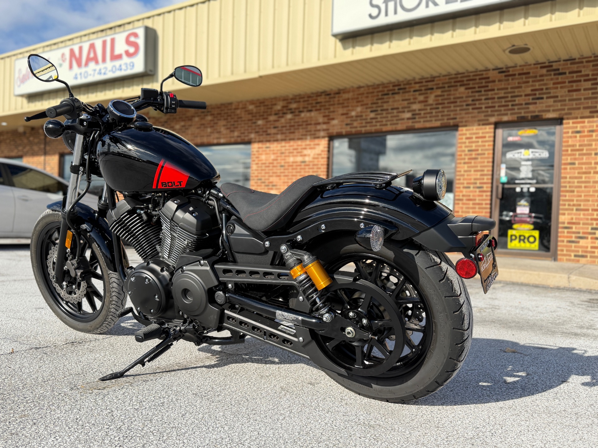 2025 Yamaha Bolt R-Spec 9