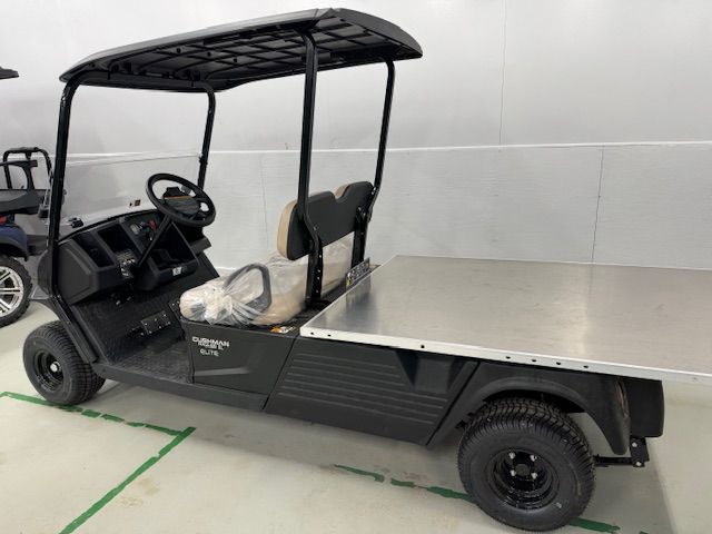 2025 Cushman Hauler photo 3