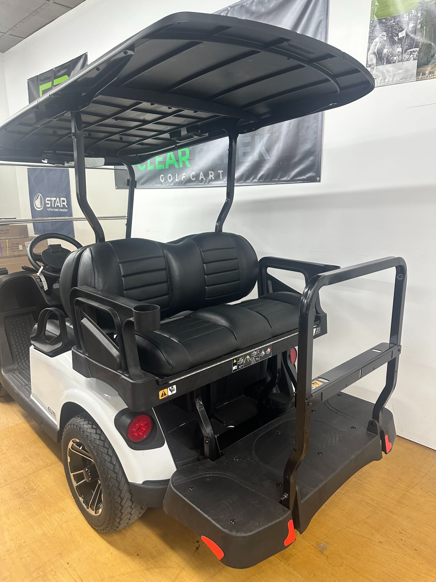 2025 EZGO Freedom photo 2