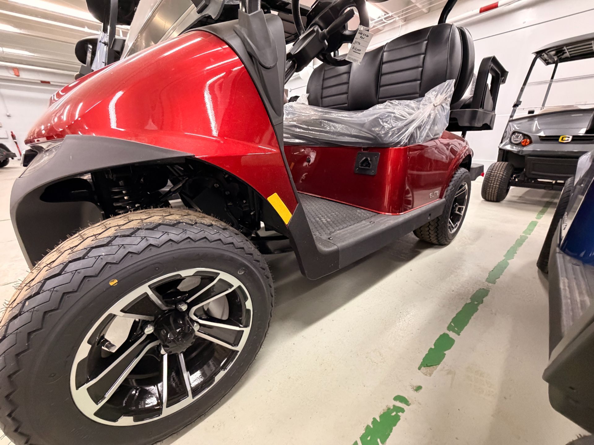 2026 EZGO RXV photo 2