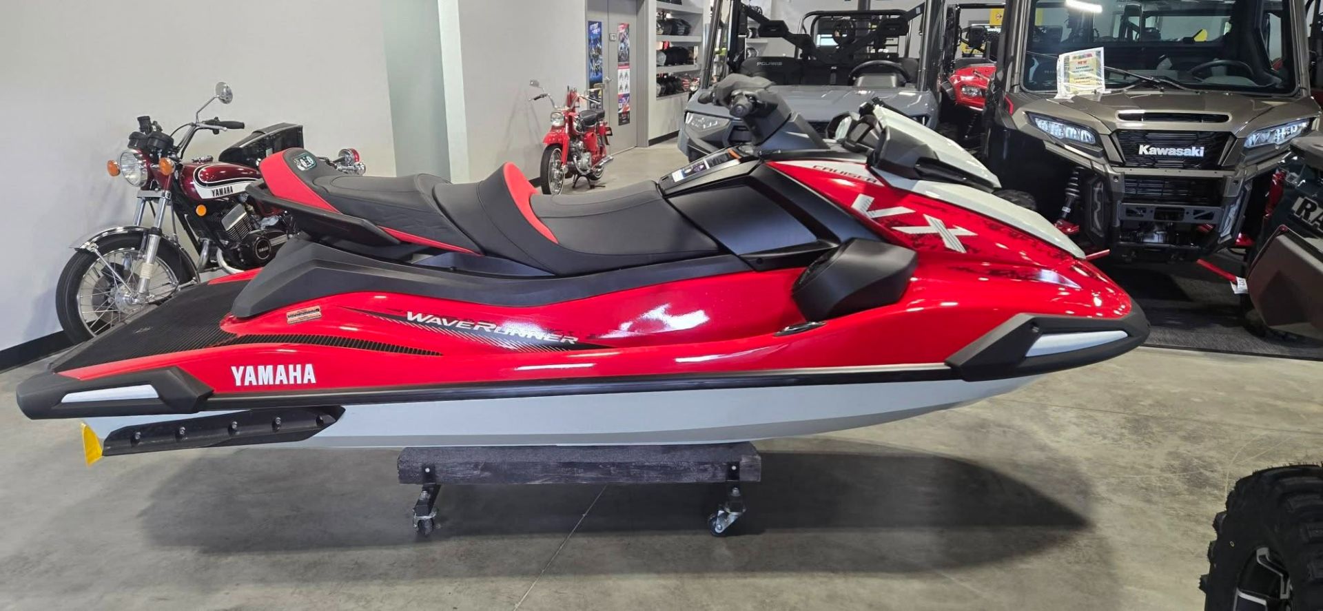 2026 VX Cruiser