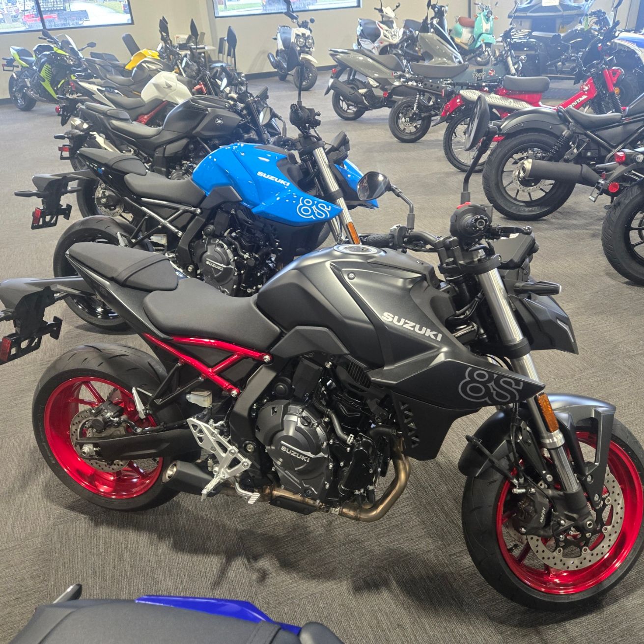 2025 GSX-8S